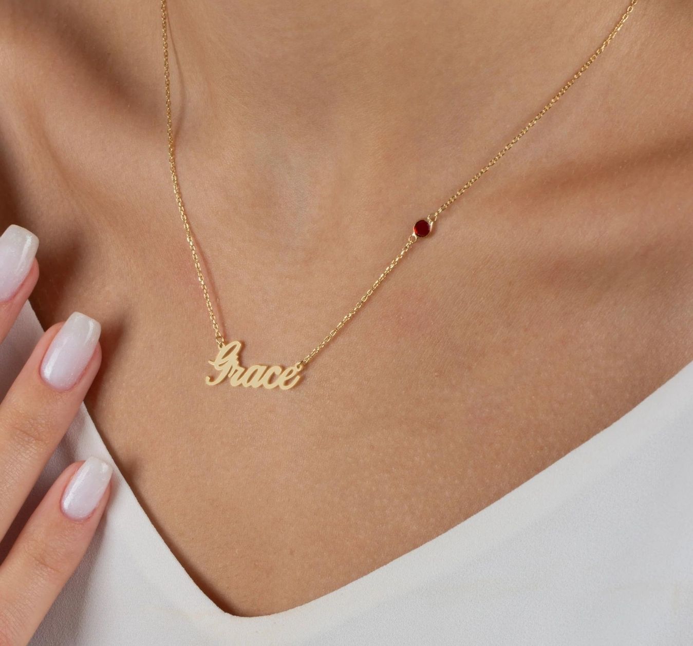 How Do You Prevent Necklaces from Darkening?