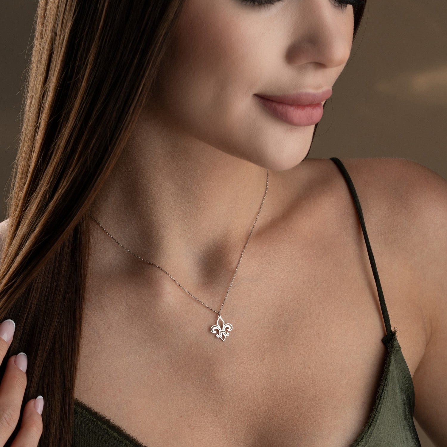 Fleur de Lis Necklace | Symbol of Purity & Faith Gift
