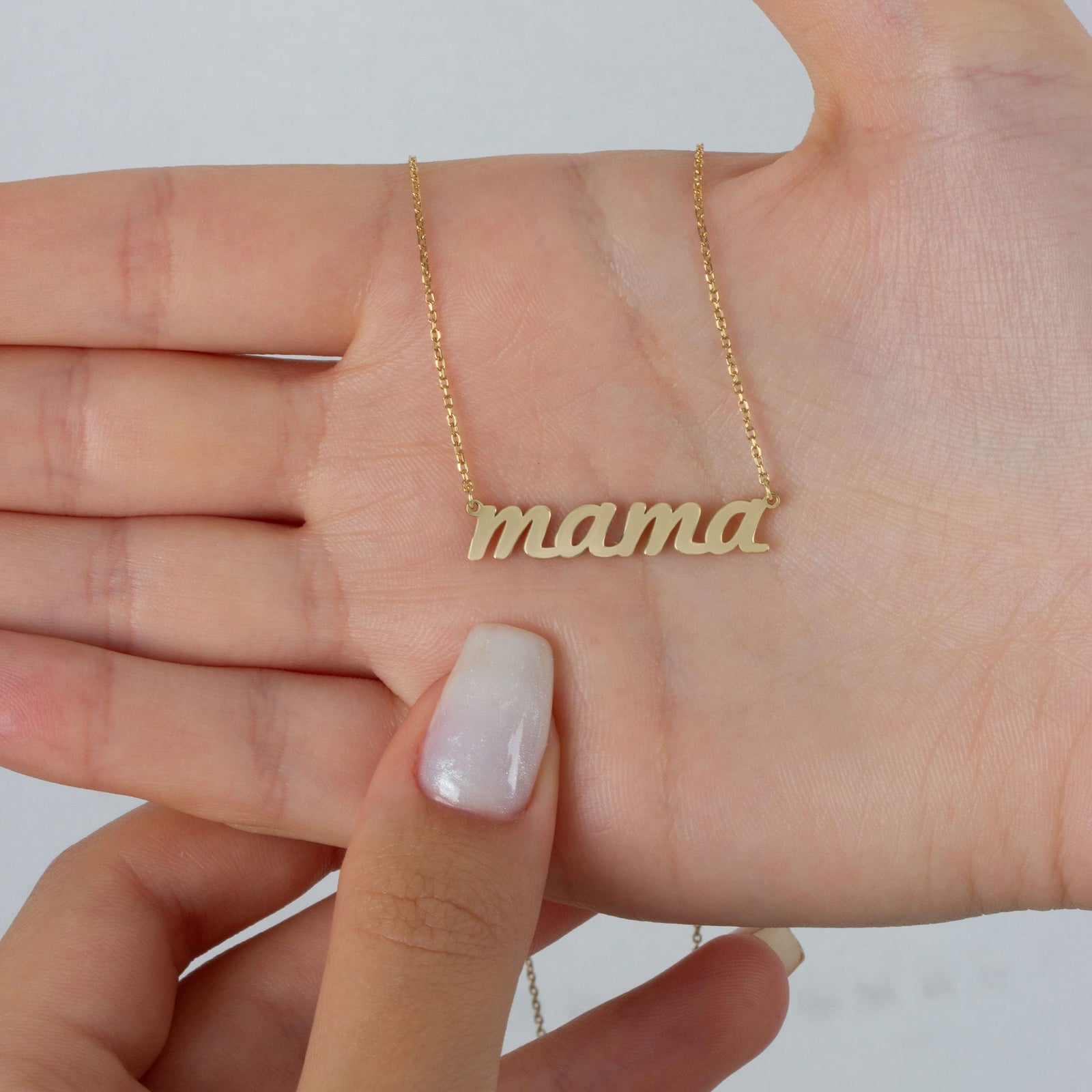 Mama Necklace