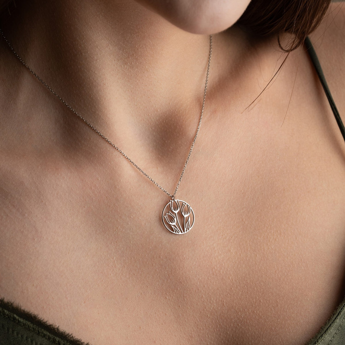 Tulip Necklace | Symbol of Perfect Love Gift