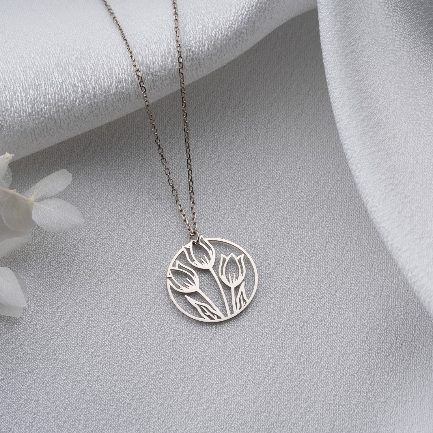 Tulip Necklace | Symbol of Perfect Love Gift