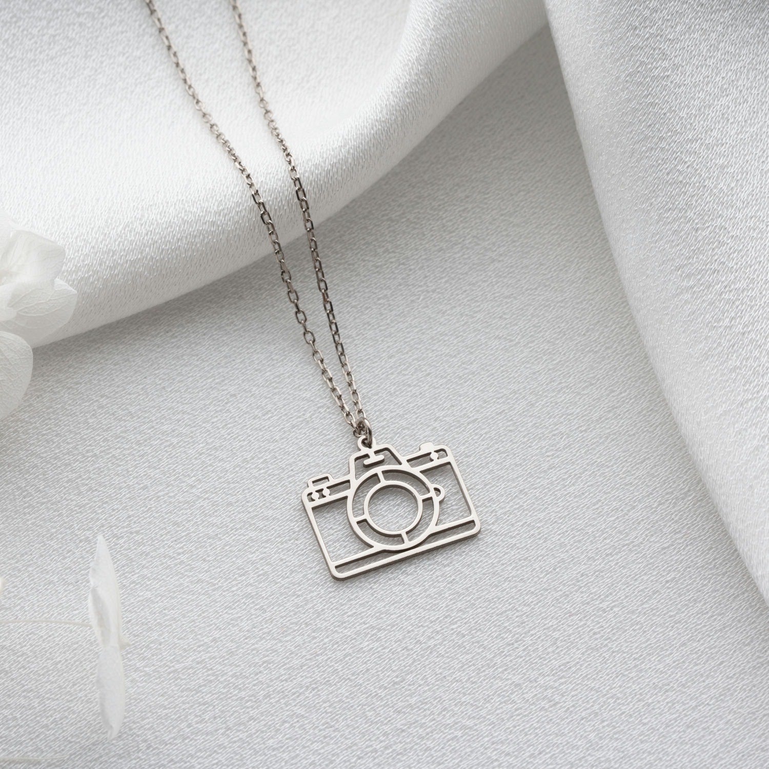 Camera Necklace | Gift for Photographer Her