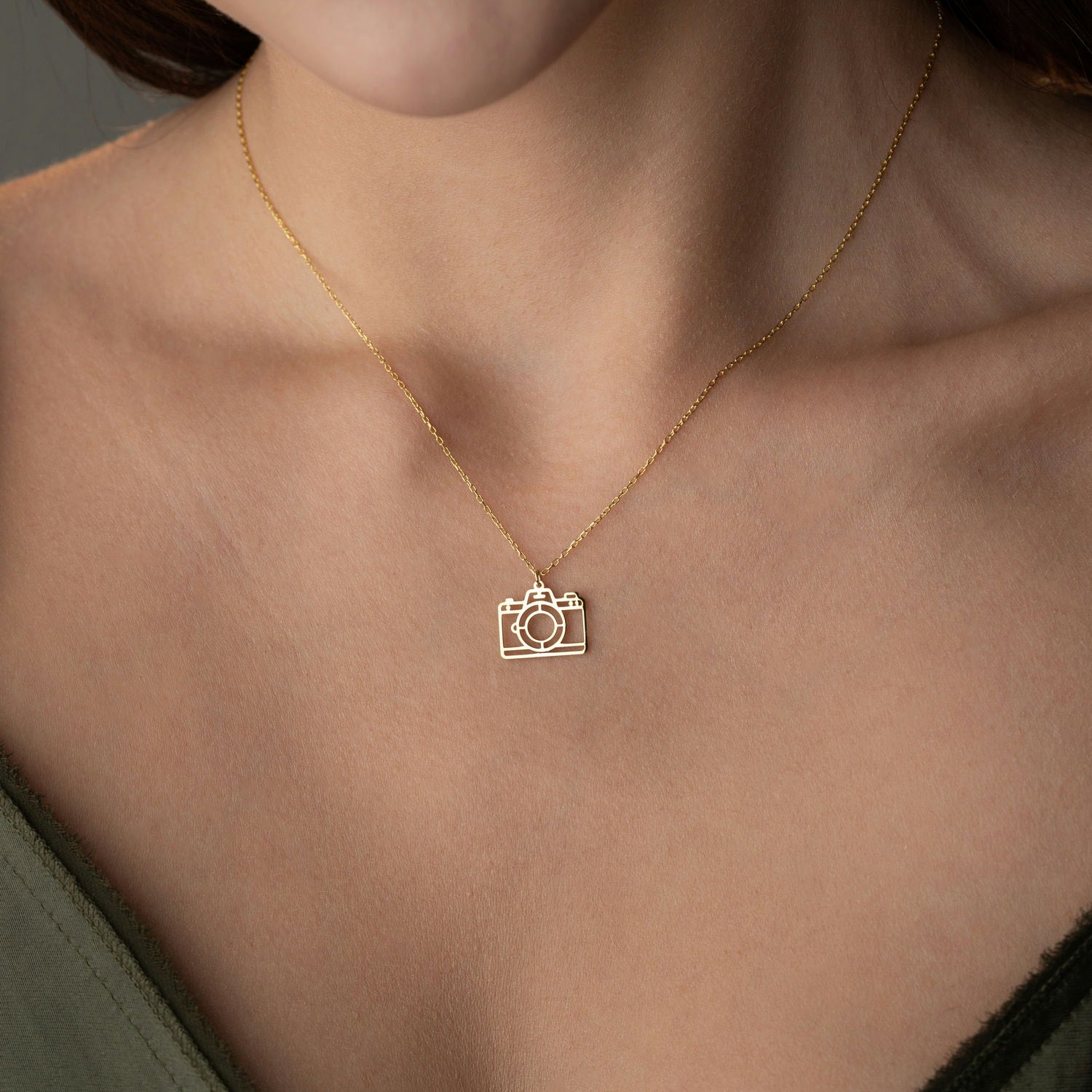 Camera Necklace | Gift for Photographer Her