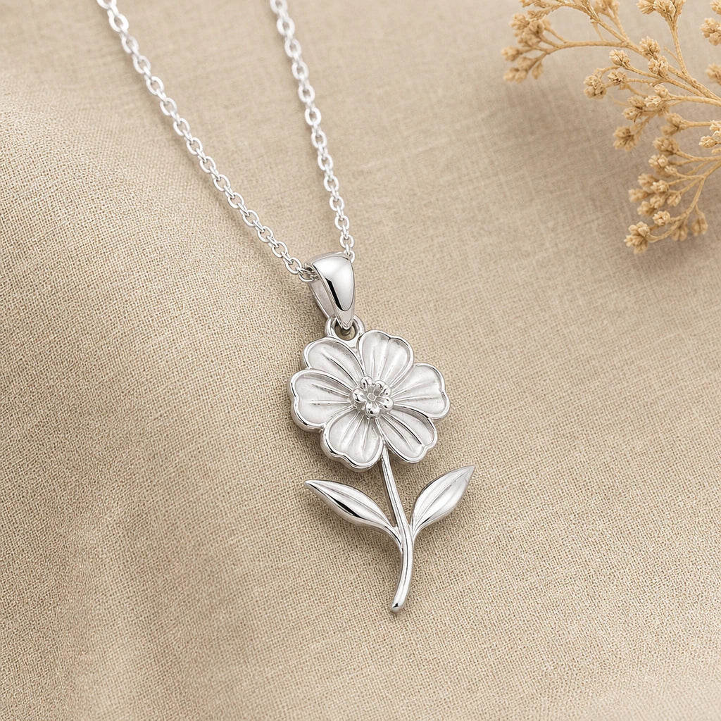 Geranium flower pendant necklace in 925 sterling silver