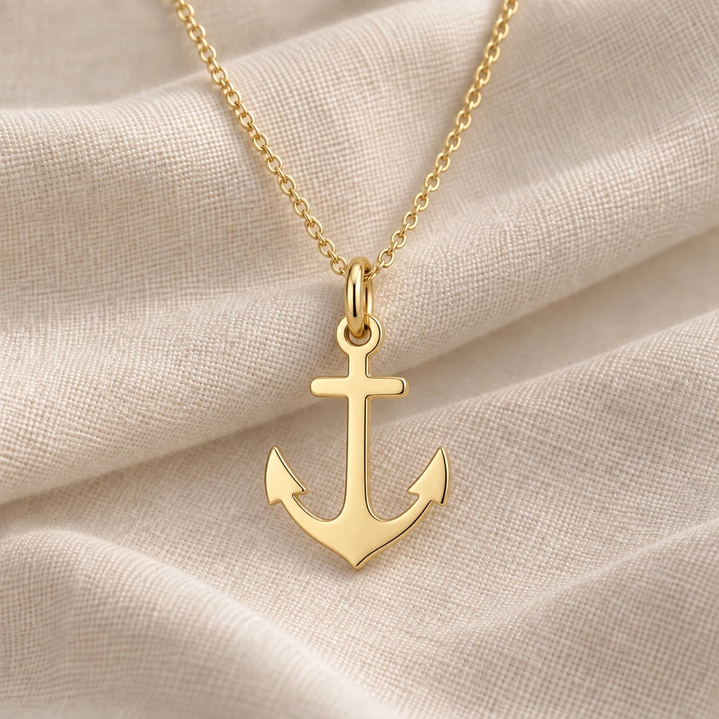 Anchor pendant necklace in an 18k gold plated finish