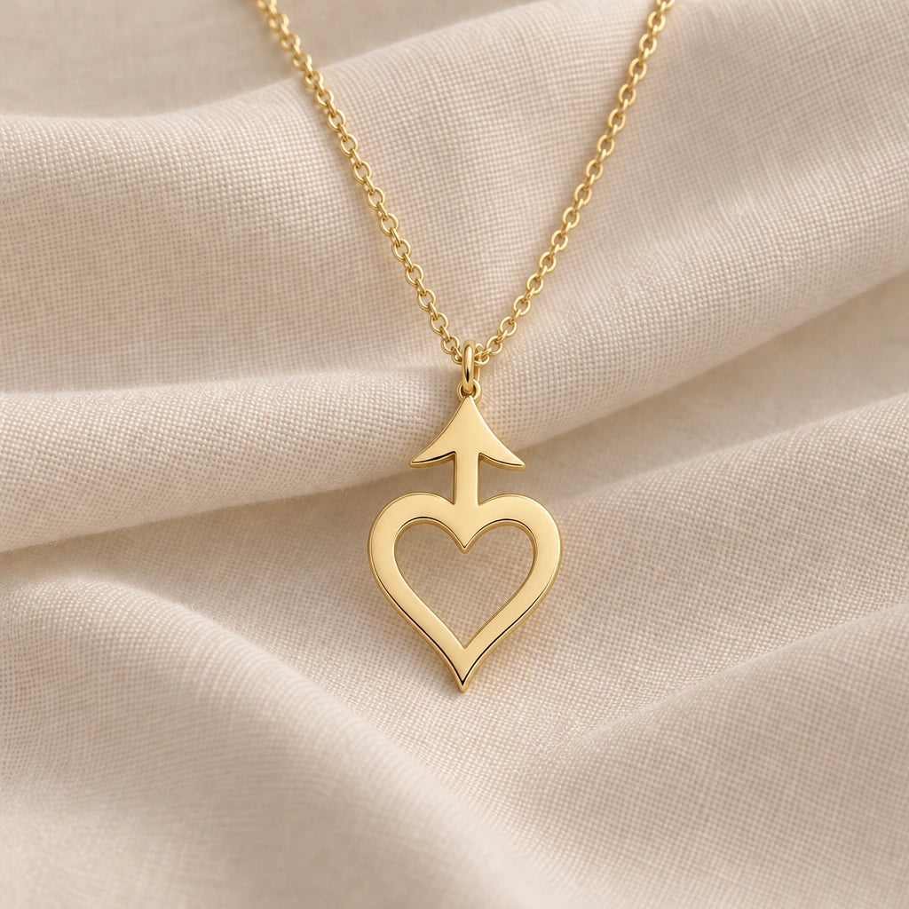 Amor Asteroid Symbol pendant necklace in an 18k gold plated finish