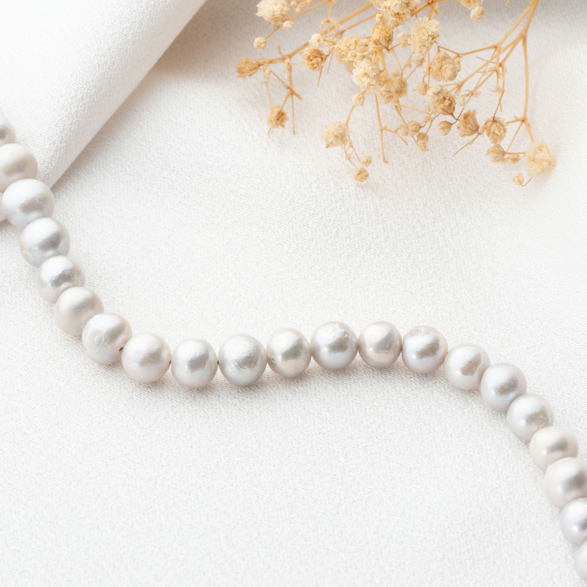 Freshwater Grey Pearl Necklace