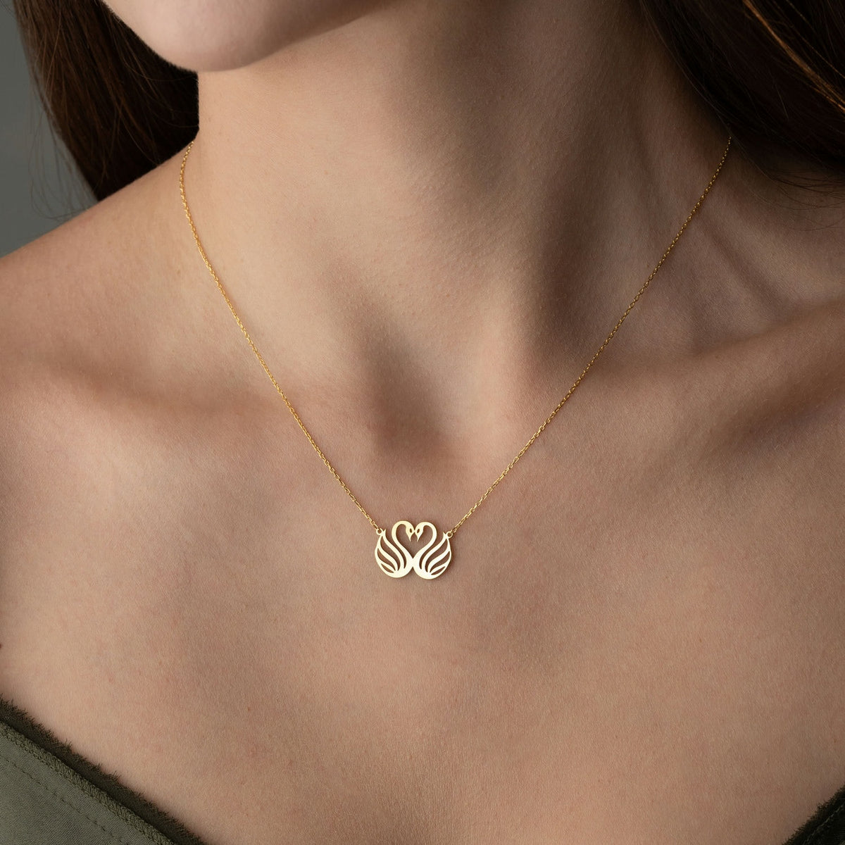 Sterrling Silver Swan Heart Necklace