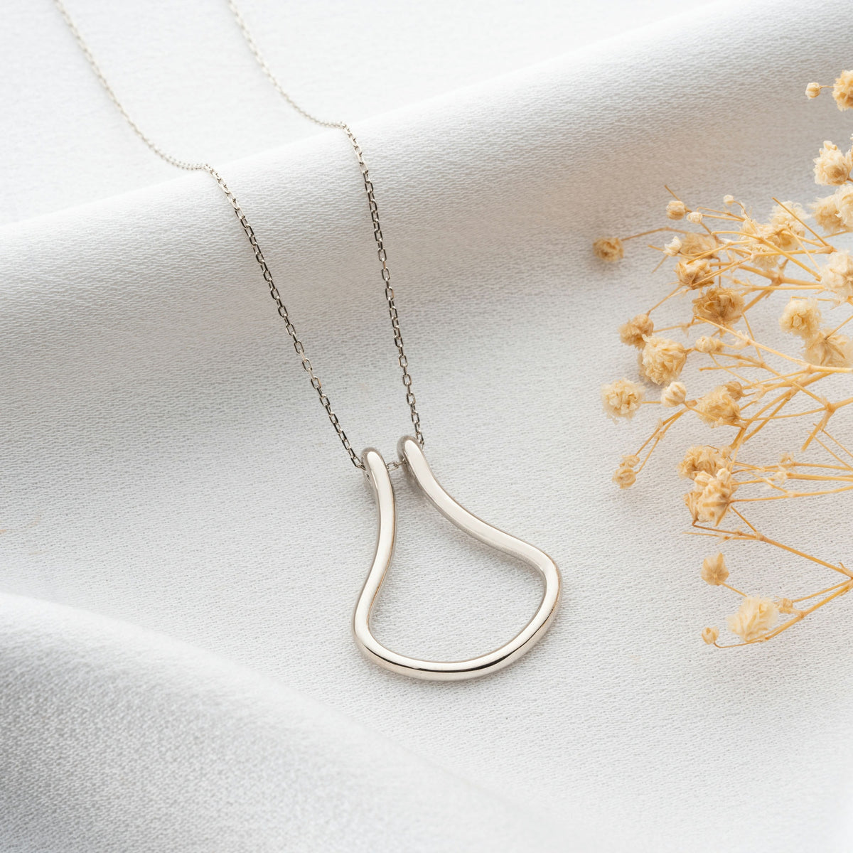 Horseshoe Ring Holder Necklace