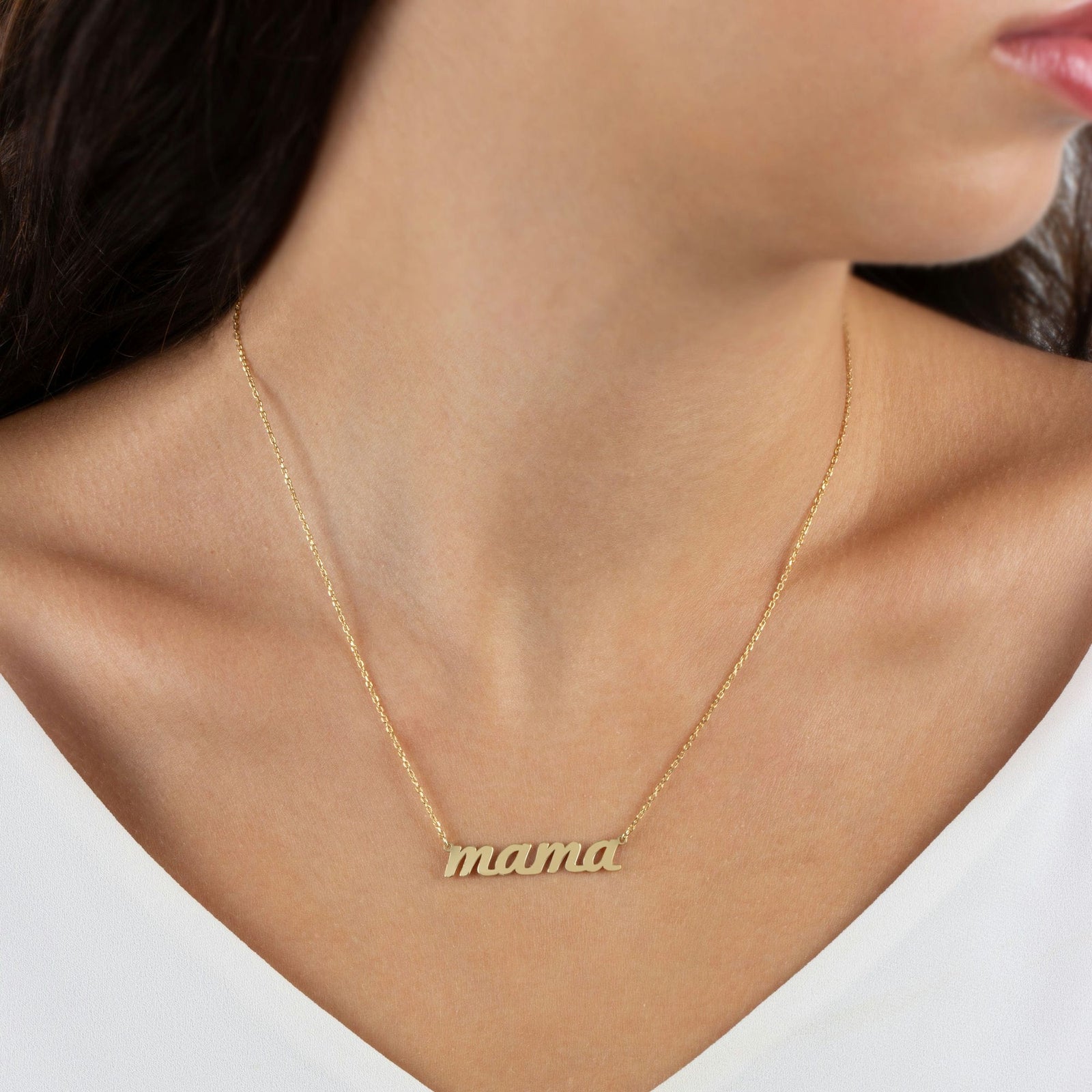 Mama Necklace