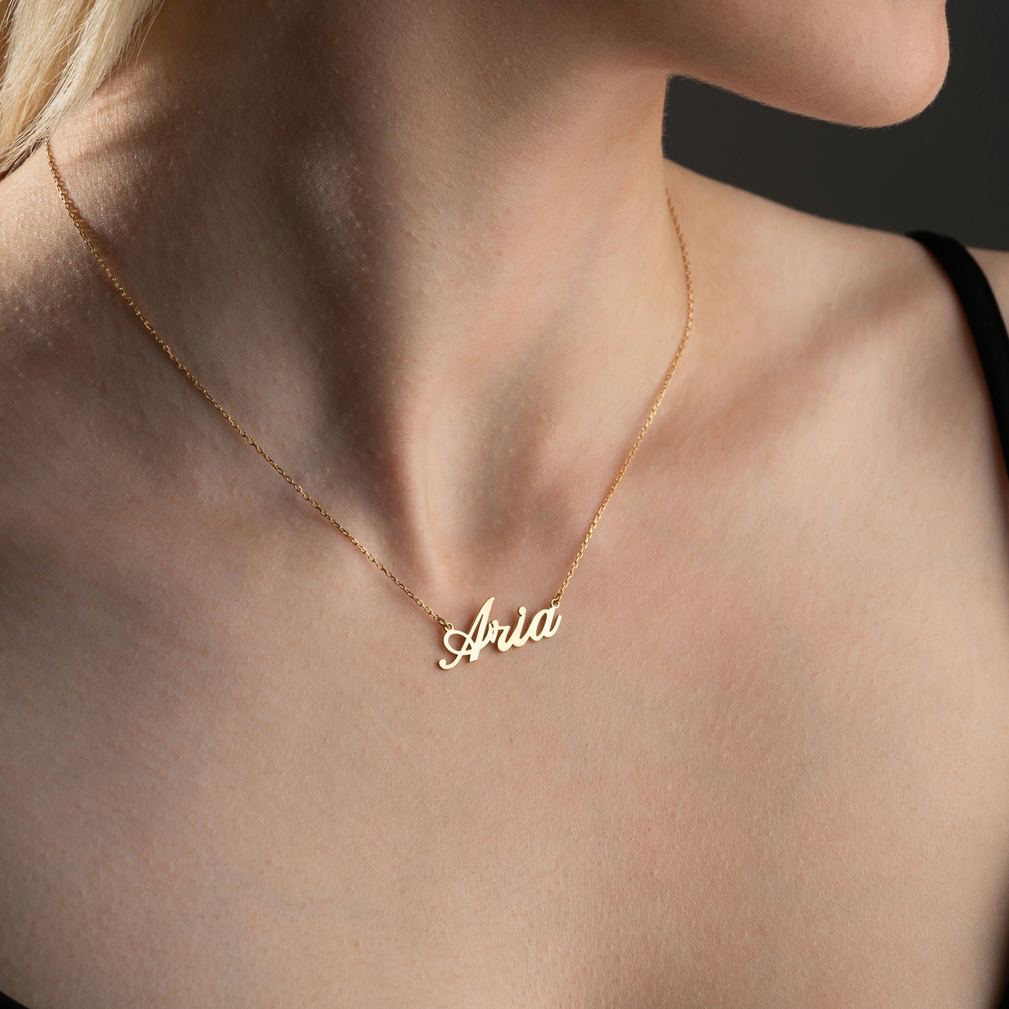 Personalized Gold Name Necklace