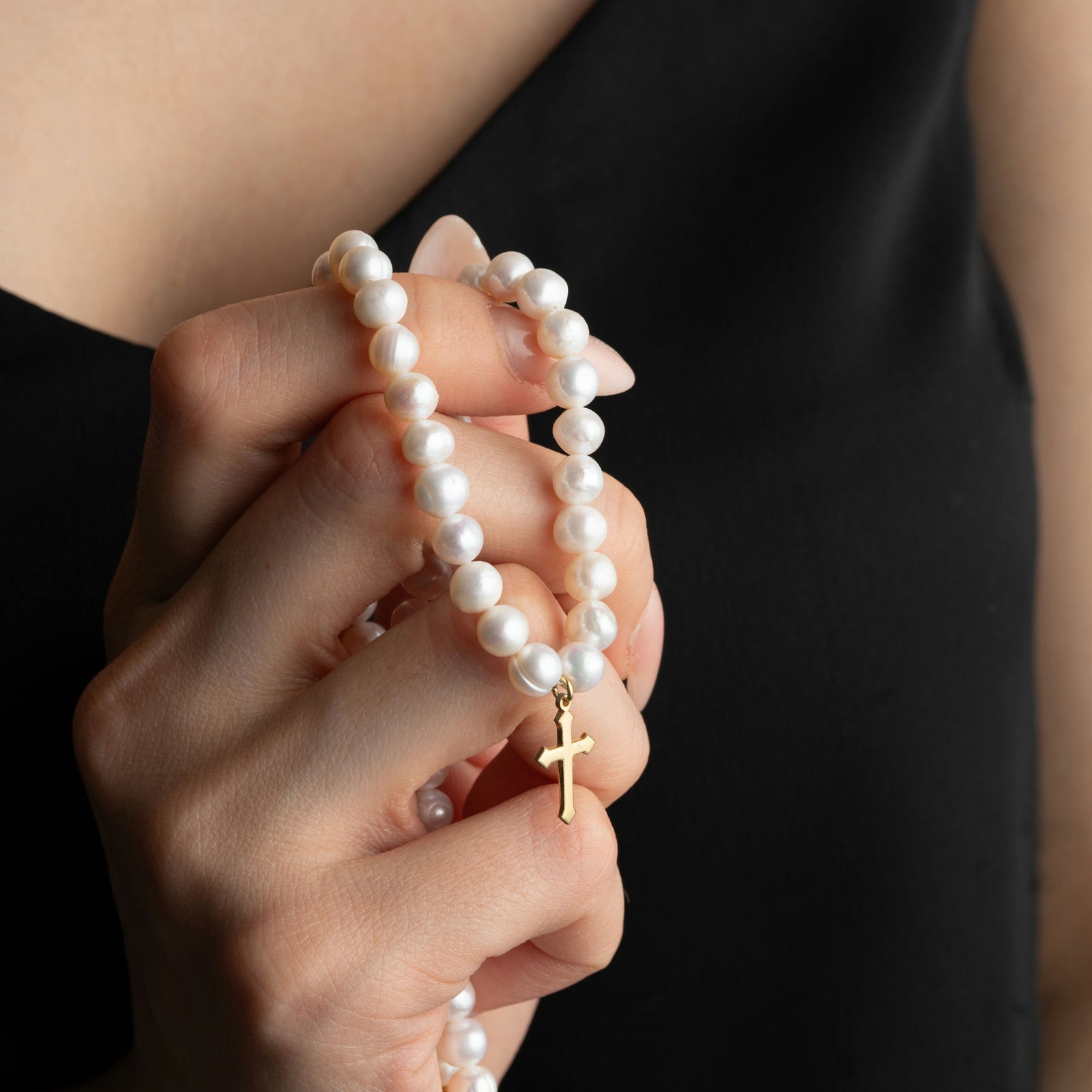 Pearl Necklace with Cross Charm