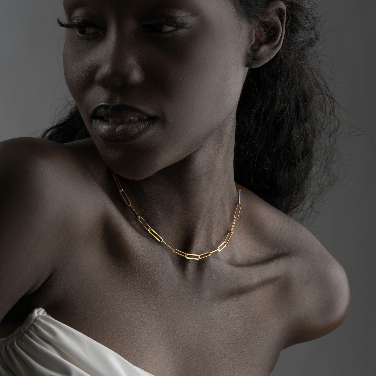 Textured Paperclip Chain Necklace