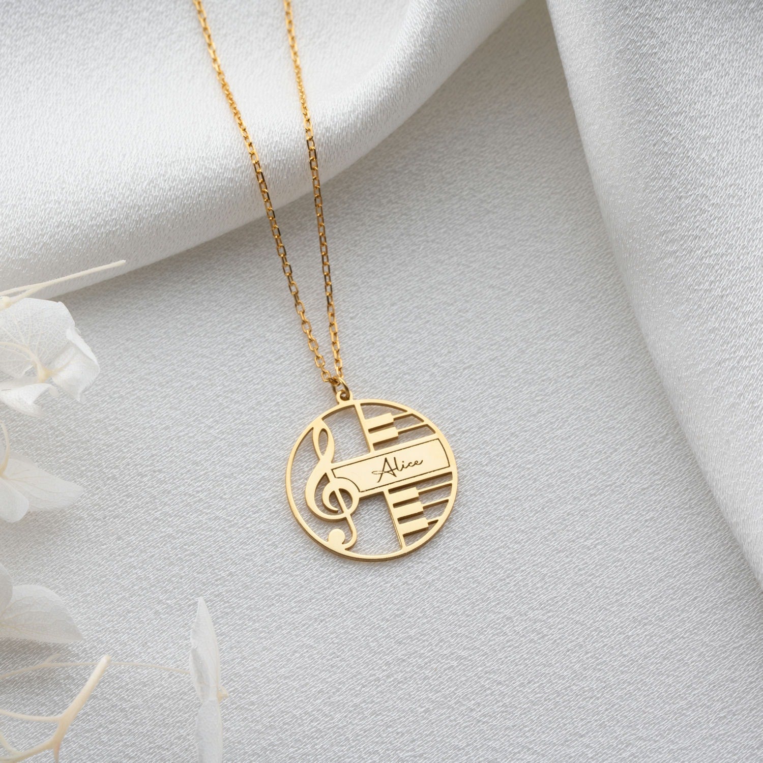 Personalised Music Note Necklace | Gift for Musician & Pianist