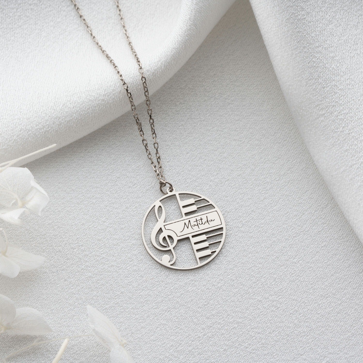 Personalised Music Note Necklace | Gift for Musician & Pianist