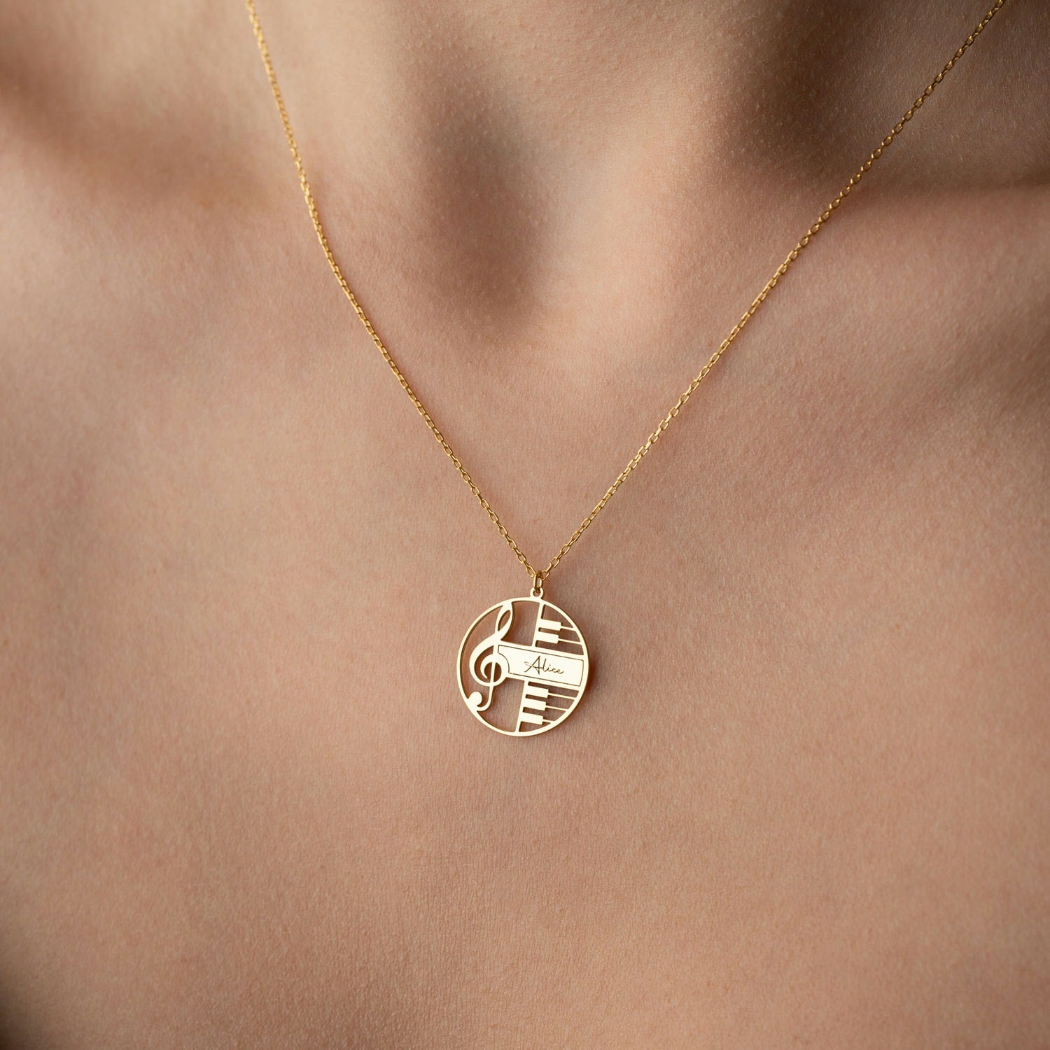 Personalised Music Note Necklace | Gift for Musician & Pianist