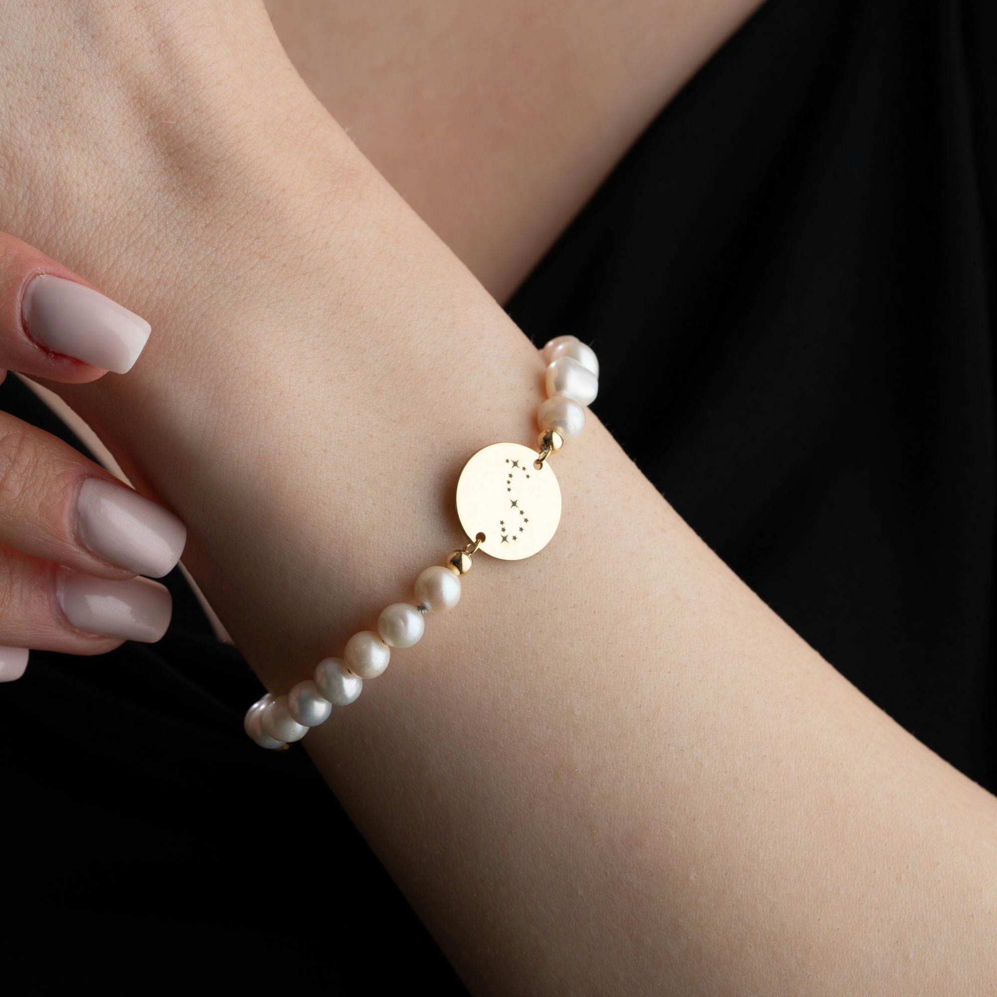 Real Freshwater Pearl Bracelet With Zodiac Pendant